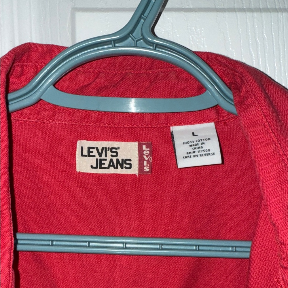 Levi's Red Casual Cotton Button Down Shirt - Picture 2 of 6